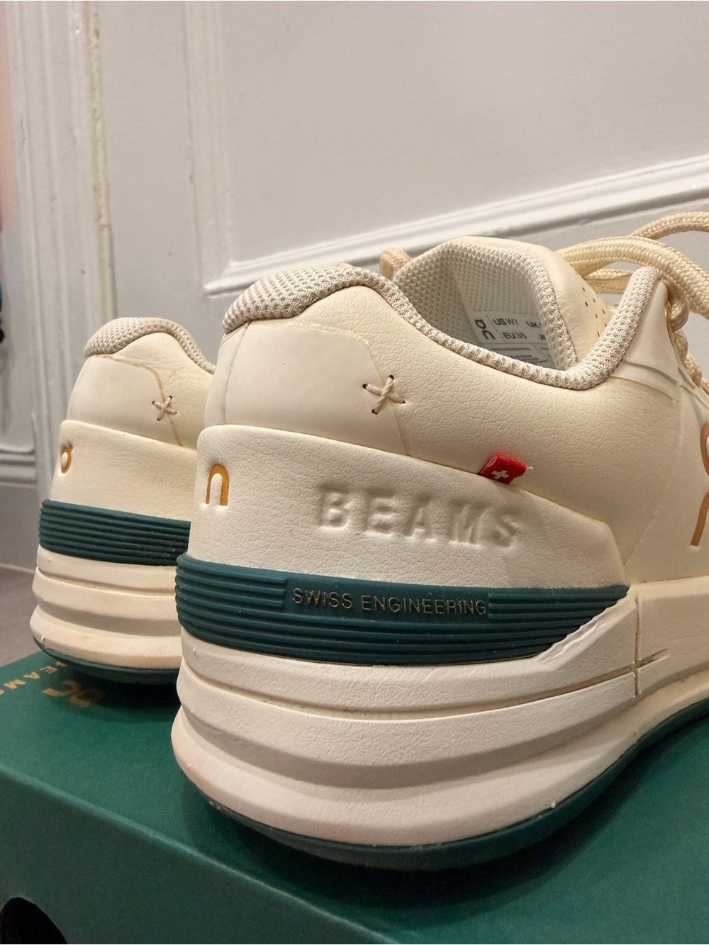 On Running Running The Roger Pro (Beams collab) Cream/Green Tennis Shoe - Picture 6 of 12